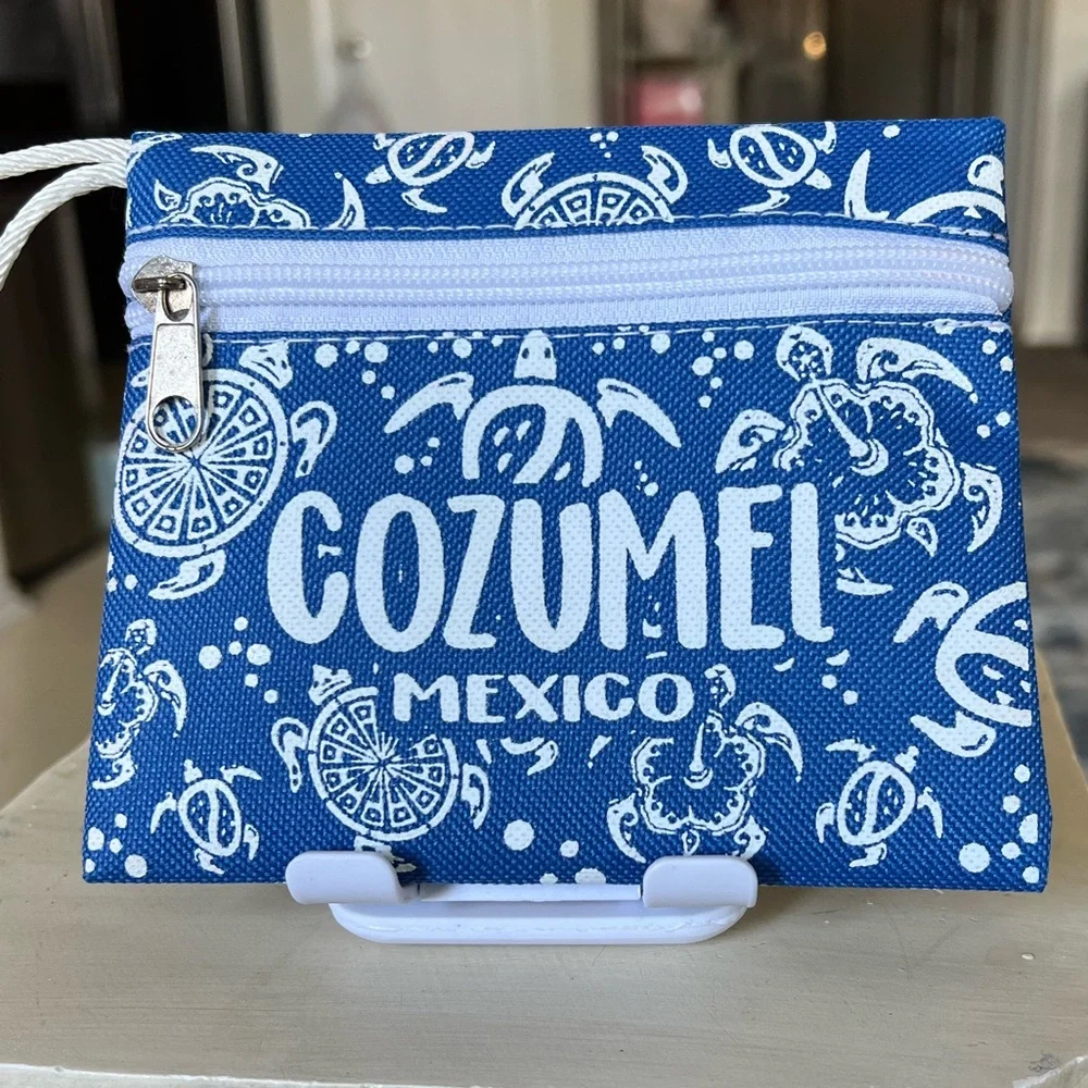 Elegant Blue and White Decor Accents with Floral Patterns